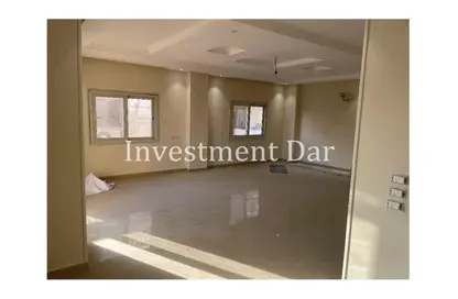 Apartment - 3 Bedrooms - 3 Bathrooms for sale in Al Sadat Axis - The 1st Settlement - New Cairo City - Cairo