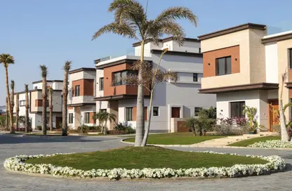 Townhouse - 5 Bedrooms - 5 Bathrooms for sale in Azzar 2 - 5th Settlement Compounds - The 5th Settlement - New Cairo City - Cairo