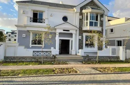 Villa - 5 Bedrooms - 5 Bathrooms for sale in Mountain View October Park - 6th District - 6 October City - Giza