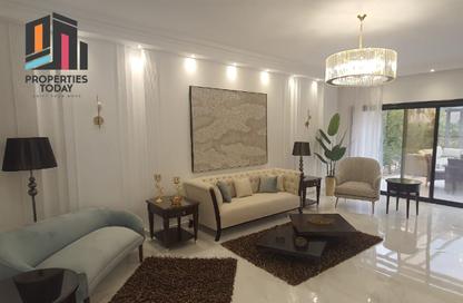منزل مزدوج - 4 غرف نوم - 4 حمامات للايجار في ذا كراون - طريق مصر اسكندرية الصحراوي - مدينة 6 أكتوبر - الجيزة