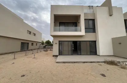 منزل مزدوج - 4 غرف نوم - 4 حمامات للبيع في كمبوند البروج - كمبوندات الشروق - مدينة الشروق - القاهرة