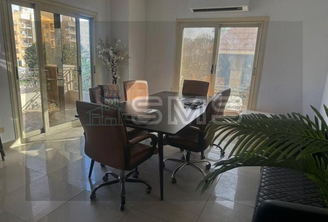 8352700 - Property Image 2