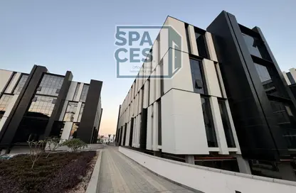 Office Space - Studio - 1 Bathroom for rent in Hyde Park - 5th Settlement Compounds - The 5th Settlement - New Cairo City - Cairo