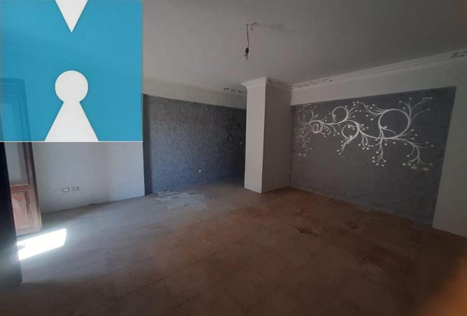 8104787 - Property Image 3
