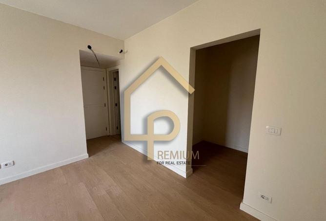 8129721 - Property Image 3