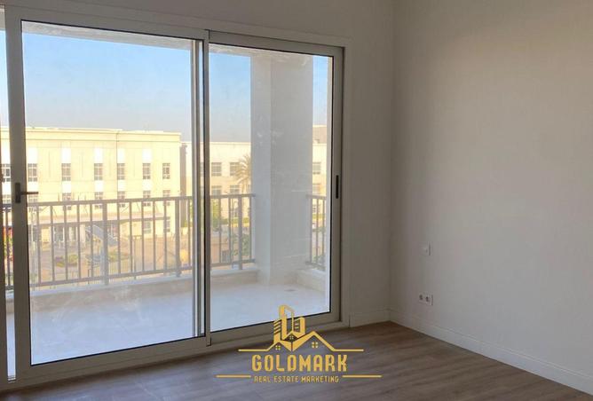 8221547 - Property Image 2