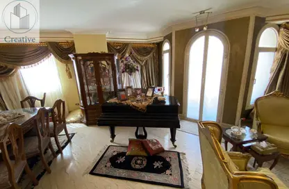 Apartment - 3 Bedrooms - 2 Bathrooms for sale in Asmaa Fahmy St. - Ard El Golf - Heliopolis - Masr El Gedida - Cairo