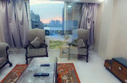 شقة - 3 غرف نوم - 1 حمام للايجار في شارع كورنيش النيل - المعادي - حي المعادي - القاهرة