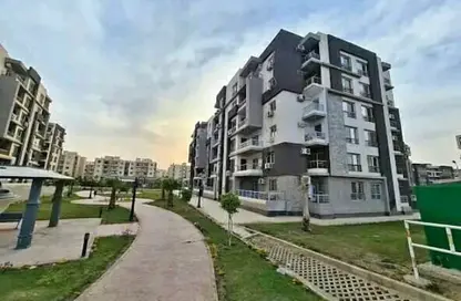 Apartment - 3 Bedrooms - 1 Bathroom for sale in Janna 2 - Sheikh Zayed Compounds - Sheikh Zayed City - Giza