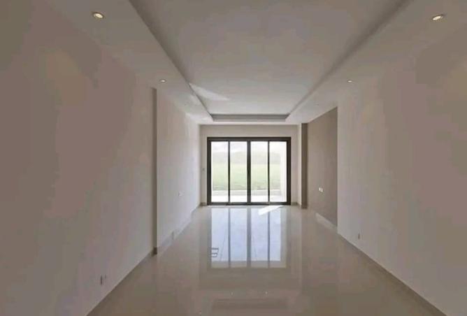 8053727 - Property Image 3