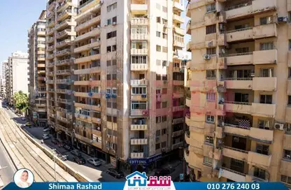 شقة - 3 غرف نوم - 3 حمامات للبيع في لوران - حي شرق - الاسكندرية