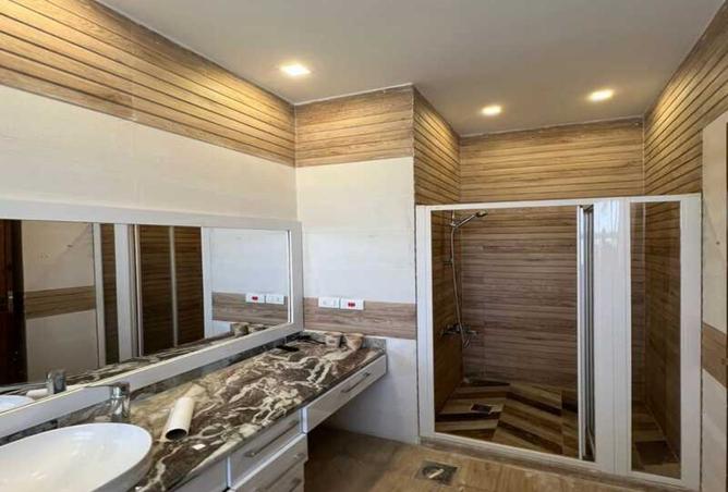 8180669 - Property Image 3