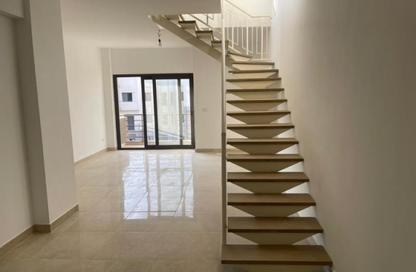 Penthouse - 3 Bedrooms - 4 Bathrooms for rent in Moon Residences - Fifth Square - The 5th Settlement - New Cairo City - Cairo