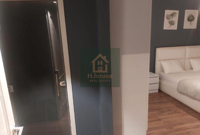 8120042 - Property Image 3