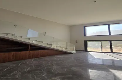 دوبلكس - 3 غرف نوم - 3 حمامات للايجار في أو ويست - كمبوندات 6 أكتوبر - مدينة 6 أكتوبر - الجيزة