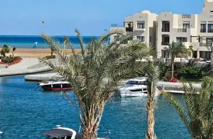 Apartment - 2 Bedrooms - 2 Bathrooms for sale in Fanadir Marina - Al Gouna - Hurghada - Red Sea