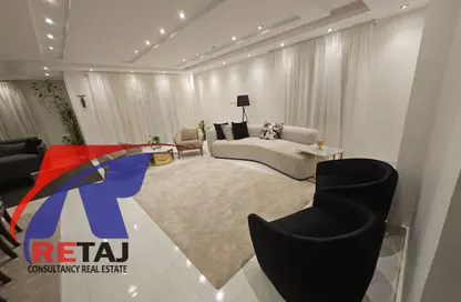 شقة - 3 غرف نوم - 2 حمامات للبيع في شارع بيرم التونسي - النرجس 1 - النرجس - مدينة القاهرة الجديدة - القاهرة