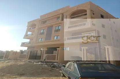 Whole Building - 7+ Bedrooms - 7+ Bathrooms for sale in Makkah Al Mokarama St. - West Somid - 6 October City - Giza