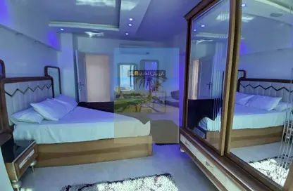 شقة - 2 غرف نوم - 1 حمام للايجار في شارع كورنيش النيل - المعادي - حي المعادي - القاهرة