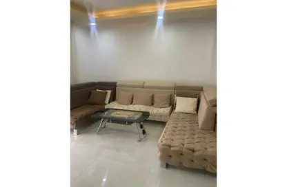 شقة - 2 غرف نوم - 2 حمامات للايجار في سكوير - كمبوندات التجمع الخامس - التجمع الخامس - مدينة القاهرة الجديدة - القاهرة