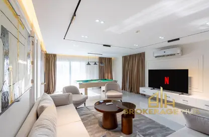 Apartment - 3 Bedrooms - 3 Bathrooms for rent in The Residences - New Cairo City - Cairo Apartment - 3 Bedrooms - 3 Bathrooms for rent in The Residences - New Cairo City - Cairo