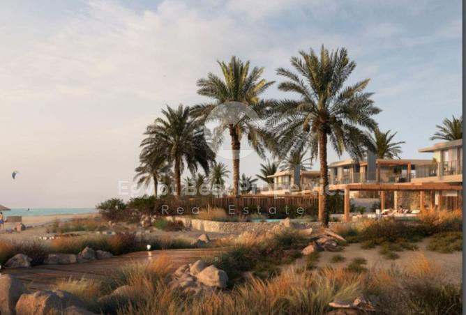 8235907 - Property Image 3