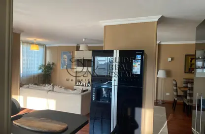 Apartment - 3 Bedrooms - 3 Bathrooms for rent in Hassan Assem St. - Zamalek - Cairo