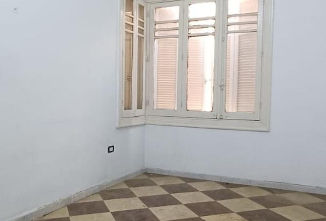 8274151 - Property Image 2