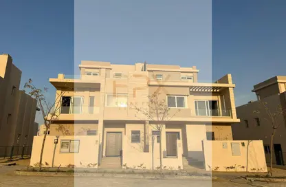 فيلا - 4 غرف نوم - 3 حمامات للبيع في بالم هيلز جولف اكستينشن - طريق الواحات - مدينة 6 أكتوبر - الجيزة