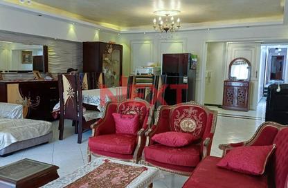 Apartment - 3 Bedrooms - 2 Bathrooms for sale in Gamal Abdel Nasser Road - El Asafra Bahary - Asafra - Hay Than El Montazah - Alexandria