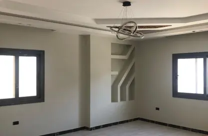Apartment - 3 Bedrooms - 2 Bathrooms for rent in North Lotus - El Lotus - New Cairo City - Cairo