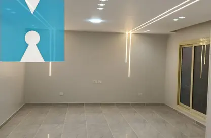 شقة - 3 غرف نوم - 2 حمامات للايجار في مدينة الخمائل - كمبوندات الشيخ زايد - الشيخ زايد - الجيزة