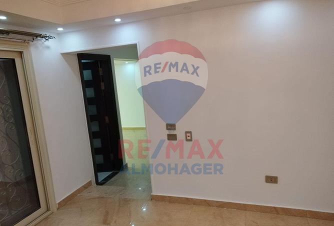 8543308 - Property Image 2