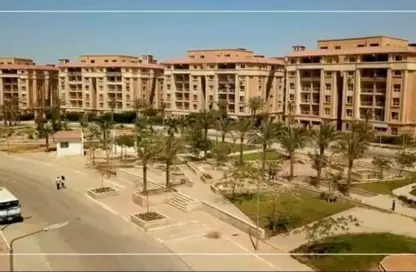 Apartment - 2 Bedrooms - 1 Bathroom for sale in Degla Palms - Al Wahat Road - 6 October City - Giza
