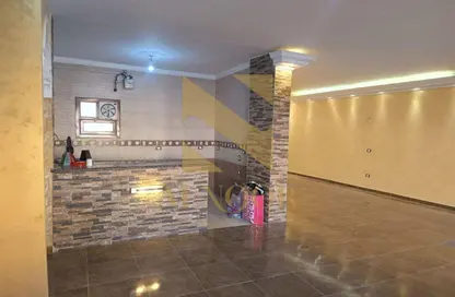 شقة - 2 غرف نوم - 2 حمامات للايجار في شارع 10 - الحي الحادي عشر - الشيخ زايد - الجيزة