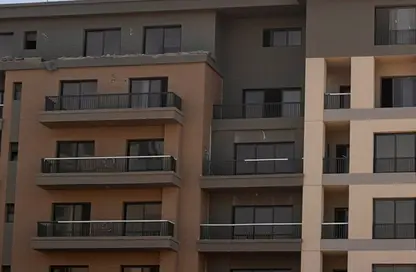 Apartment - 3 Bedrooms - 3 Bathrooms for sale in Swan Lake Residence - 5th Settlement Compounds - The 5th Settlement - New Cairo City - Cairo