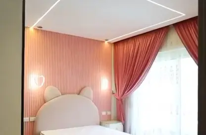 Apartment - 3 Bedrooms - 3 Bathrooms for sale in Stone Residence - 5th Settlement Compounds - The 5th Settlement - New Cairo City - Cairo