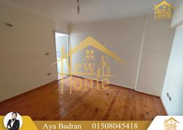 Apartment - 2 bedrooms - 1 bathroom for للايجار in Albert Al Awal St. - Smouha - Hay Sharq - Alexandria