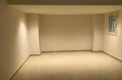 شقة - 3 غرف نوم - 2 حمامات للايجار في عمارات البنفسج - البنفسج - مدينة القاهرة الجديدة - القاهرة