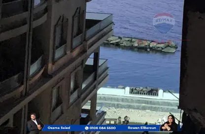 Apartment - 4 Bedrooms - 2 Bathrooms for sale in Mogamaa Miami St. - Miami - Hay Awal El Montazah - Alexandria