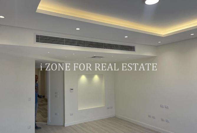 8021758 - Property Image 2