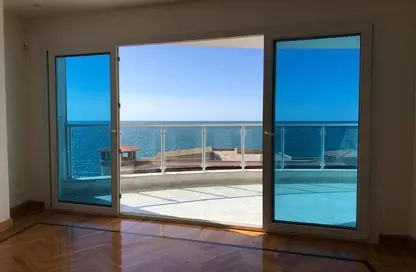 Apartment - 2 Bedrooms - 2 Bathrooms for sale in North Edge Towers - New Alamein City - Al Alamein - North Coast
