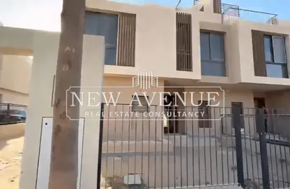 فيلا - 3 غرف نوم - 4 حمامات للبيع في سوديك ايست - الحي السادس - هليوبوليس الجديدة - القاهرة