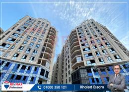 شقة - 3 غرف نوم - 3 حمامات for للبيع in شارع ميدان الشهداء - منطقة ابو سليمان - حي شرق - الاسكندرية