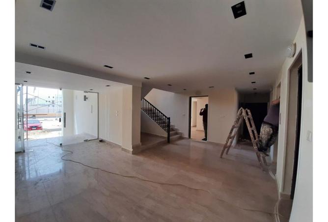 7922556 - Property Image 3