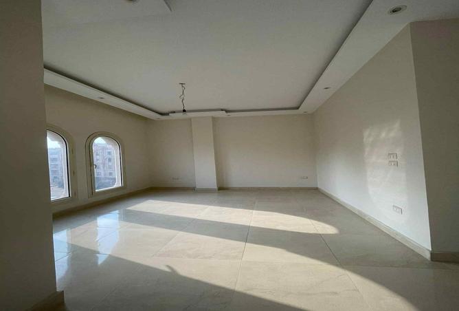 8000977 - Property Image 3