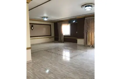 Apartment - 2 Bedrooms - 1 Bathroom for sale in Madinaty - Cairo