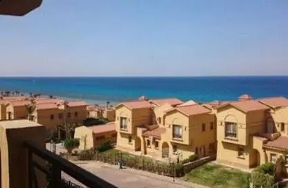 فيلا - 5 غرف نوم - 4 حمامات للبيع في لافيستا 6 - لافيستا - العين السخنة - السويس