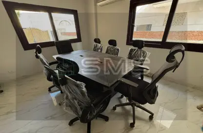 شقة - 3 غرف نوم - 3 حمامات للايجار في حى اسكان الجامعه الامريكية - كمبوندات التجمع الخامس - التجمع الخامس - مدينة القاهرة الجديدة - القاهرة