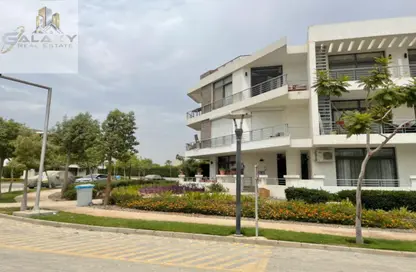 Apartment - 2 Bedrooms - 2 Bathrooms for sale in Taj City - 5th Settlement Compounds - The 5th Settlement - New Cairo City - Cairo